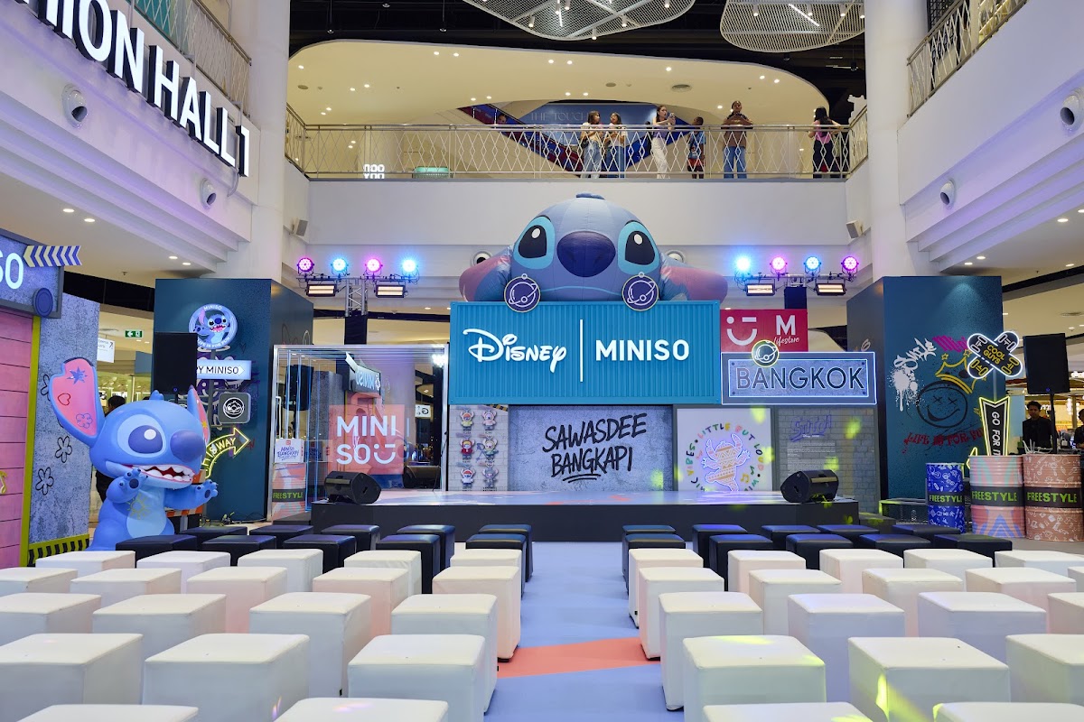งานอีเวนต์องค์กรที่มี Stitch และเวที